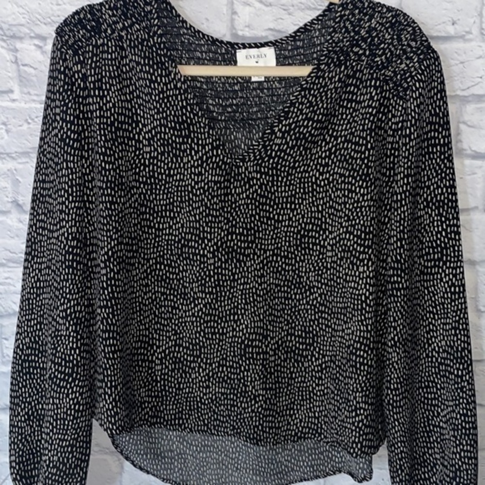 Anthropologie Everly Tiny Line Pattern Balloon Sleeve Top Smock Detail Blouse